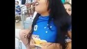 Bokep Baru Torcedora mostra o peito no estadio em jogo do Cruzeiro online