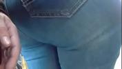 Bokep Hot Tarado se Esfregando na Bunda da Gostosa de Cal ccedil a Jeans period online