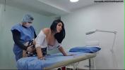 Video Bokep I tease my Doctor and he ends fucking me gratis
