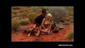 Bokep 2020 Gabriella Bond has an anal threesome in the desert hot