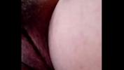 Video Bokep Indonesian maid in Singapore fingering in toilet 3gp