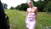 Video Bokep Terbaru Driver took cute young blonde to fields where fuck her tight pussy hot