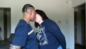 Bokep Full Interracial lesbian kissing lpar Damn girl on right can kiss period I want her rpar mp4