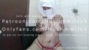 Bokep Terbaru Sexy arabian hijabi slut masturbate squirting pussy in niqab on webcam