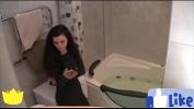Download vidio Bokep My sister knows that l 039 m spying on her in the bathroom mp4