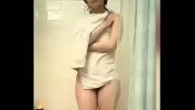 Download Video Bokep 風呂上がりに盗撮された奥様 online