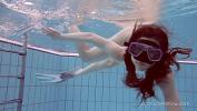 Vidio Bokep Roxalana Chech in scuba diving in the pool 2020