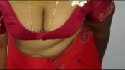 Nonton Film Bokep Hot Mallu Servant Aunty Saree Drop to impress Young boys terbaik