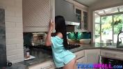 Bokep Video Cindy Starfall seduces a plumber when she sees his cock gratis
