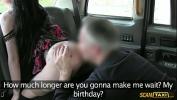 Vidio Bokep Pervy cab driver creams Alessas tight pussy in the backseat