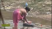 Nonton Video Bokep Village women outdoor bath terbaru