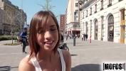 Vidio Bokep Mofos Tina Hot loves anal 3gp