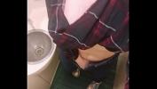 Bokep Mobile I Masturbate Pussy in the Train Toilet and Recording it on Camera for You terbaik