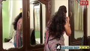Download Video Bokep Indian hot teacher in pink bra and sari seducing young boy Adulteacher period com gratis