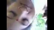 Nonton Video Bokep Indian couple makes a sextape in nature