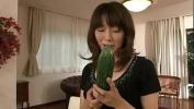 Video Bokep Terbaru Japanese mother masturbating with a big cucumber 3gp online