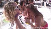Download Video Bokep slutty iowa girls licking their friends pussy gratis