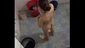 Video Bokep Em hang xom tam p4 mp4