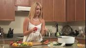 Nonton Film Bokep Sarah Peachez kitchen 3gp online