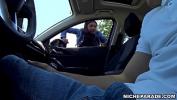 Video Bokep NICHE PARADE Black Amateur Slut Gives Me Blowjob In Automobile For Money gratis
