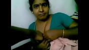 Link Bokep VID 20190503 PV0001 Chennai lpar IT rpar Tamil 39 yrs old married housemaid aunty lpar Green saree rpar showing her boobs to 45 yrs old married house owner sex porn video 2