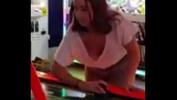 Film Bokep her daddy should have told her the wear a better shirt in public gratis