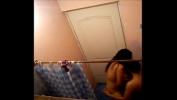 Bokep HD Camara escondida filma a chavos cachondos cogiendo en la ducha gratis