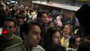 Link Bokep Groping in crowded metro wagon mp4