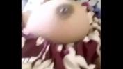 Video Bokep Terbaru Desi aunty Squeezing boobs to get milk