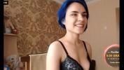 Video Bokep Cute Blue haired babe hot