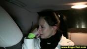 Video Bokep Amateur euro babe goes down on cabbie gratis