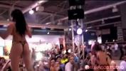 Video Bokep Lots of girls teasing a lot of people at the salon erotico de barcelona hot