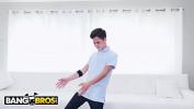 Download Bokep BANGBROS Juan El Caballo Loco Practicing His Sex Moves Like A Dork terbaik