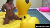 Bokep Video Self Pleasuring Asian Milf Maxine X Gets Off On A Huge Duck quest