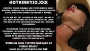 Bokep Hotkinkyjo sensual anal fisting massage at public beach terbaik