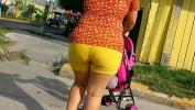 Download Video Bokep hunting num 51 lpar Mom with big ass in yellow shorts rpar cazando num 51 lpar mama culona en shorts rpar 3gp online