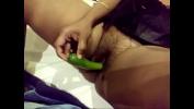 Video Bokep Desi sexy aunty fingering pussy with cucumber gratis