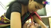 Bokep Hot INDIAN HOUSEWIFE ROMANCE WITH SOFTWARE ENGINEER 3gp