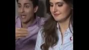 Film Bokep Zarin Khan sexy baat missing gratis