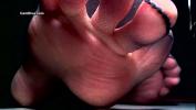 Video Bokep Sexy feet tease with sheer toes and wrinkled soles 2020