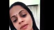 Nonton Video Bokep desi housewife calling boyfriend on webcam for big penis and masturbation terbaru 2020