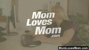Bokep Terbaru Amateur mom loves housewife plus shag toys mp4