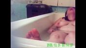 Vidio Bokep Hidden cam period My horny mum fingering in bath tube gratis