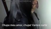 Download vidio Bokep Wifehot comma esposa chupando macho na casa de swing comma gloryhole hot