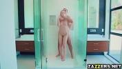 Bokep 2020 Aidra Foxs pussy screwed in the shower dripping wet hot