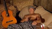 Nonton Video Bokep Gay asian muscle guitarist plays with cock on the hay