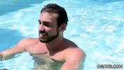 Vidio Bokep Pool Daddy hot