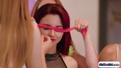 Bokep Redhead stepsisters lick redhead friend terbaik