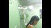Download Video Bokep Caiu na net novinha gostosa no banho terbaru