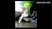 Download vidio Bokep Sex on the cold river hot